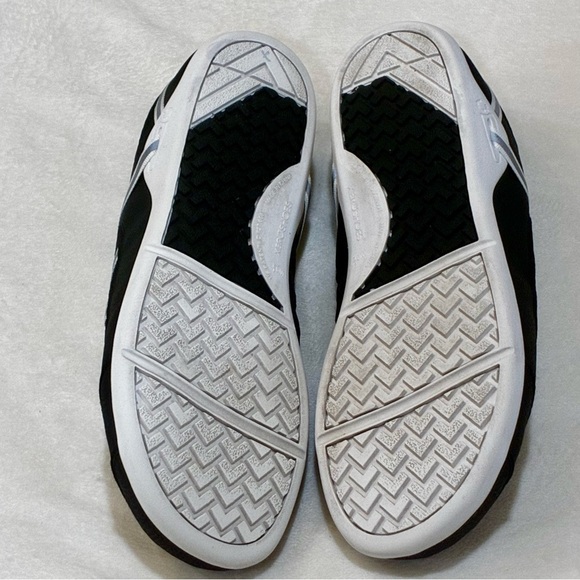 Xero Shoes Women’s Prio Minimalist Barefoot Running Shoes Black/White Size 9.5 - Picture 8 of 9